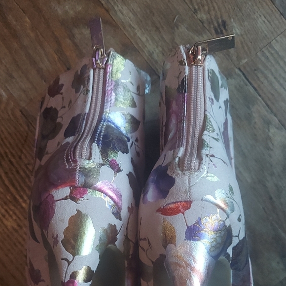 Floral Stiletto Ankle Boots - Picture 13 of 13